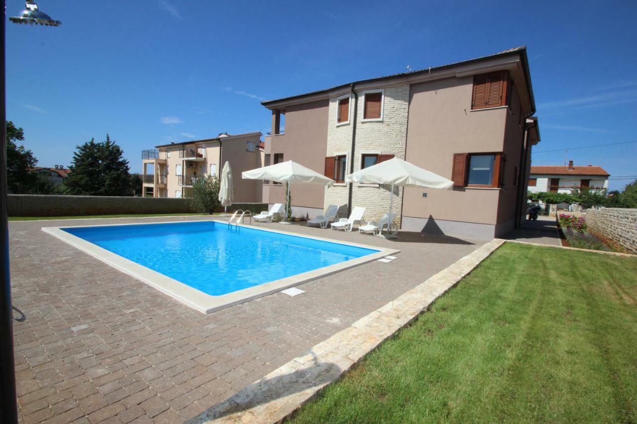 Villa Dora Vabriga Tar-Vabriga Exteriör bild